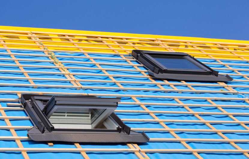 VENTING SKYLIGHT